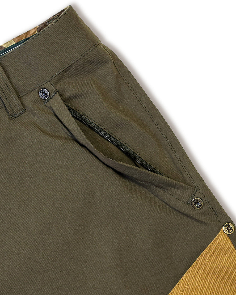 Zippered front pocket on the Loden Active+ Field Pant