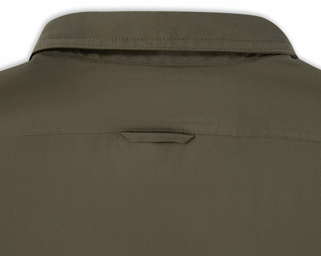 Back pleat and yoke on the Ranger Green Jack Carr Hunters Shirt