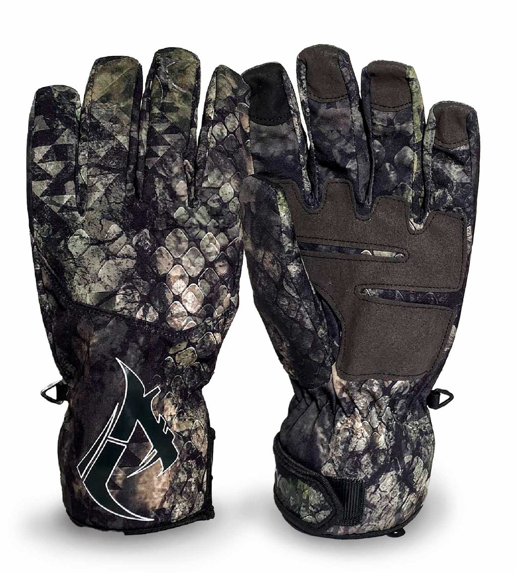 Vycah Conley insulated hunting gloves in Deep Woods camo with leather palm and Velcro cuff strap