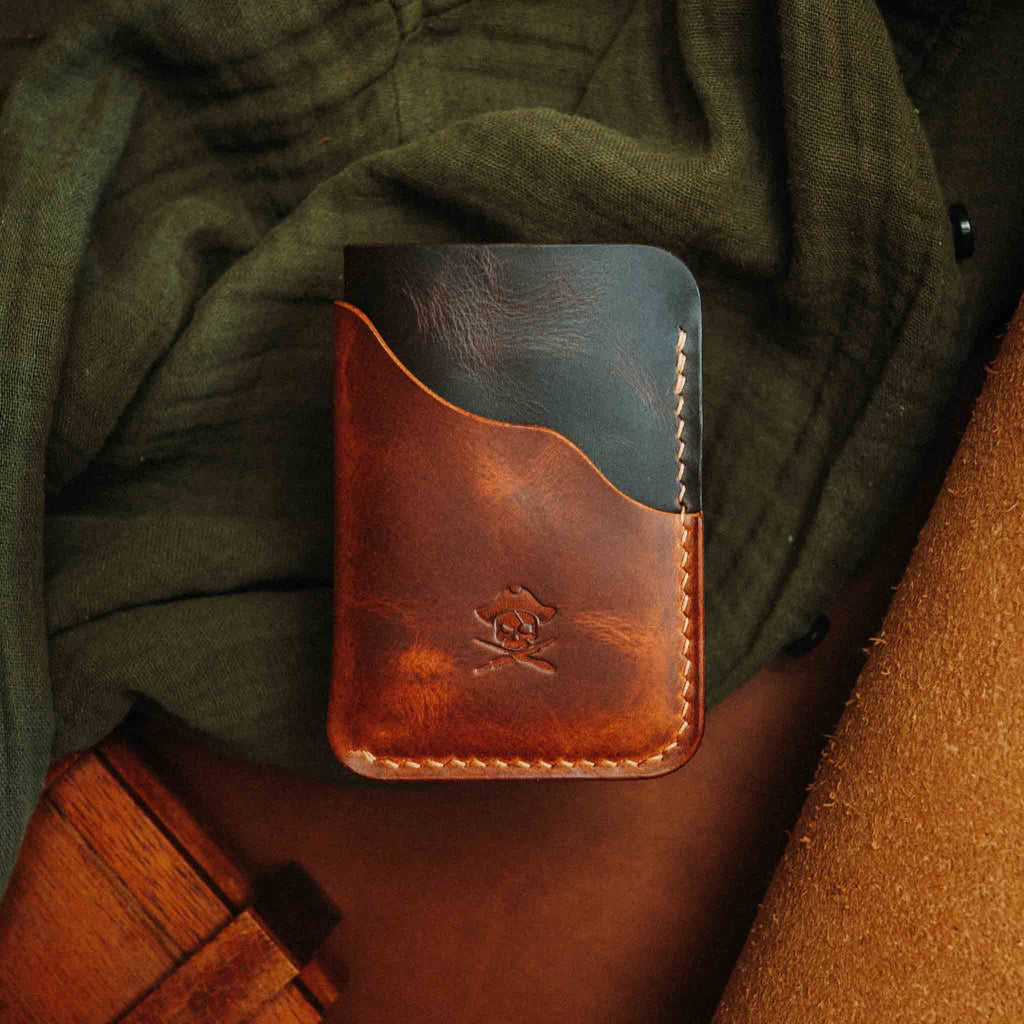 Venturer v2 – Minimalist Leather Wallet | Venator Hunting