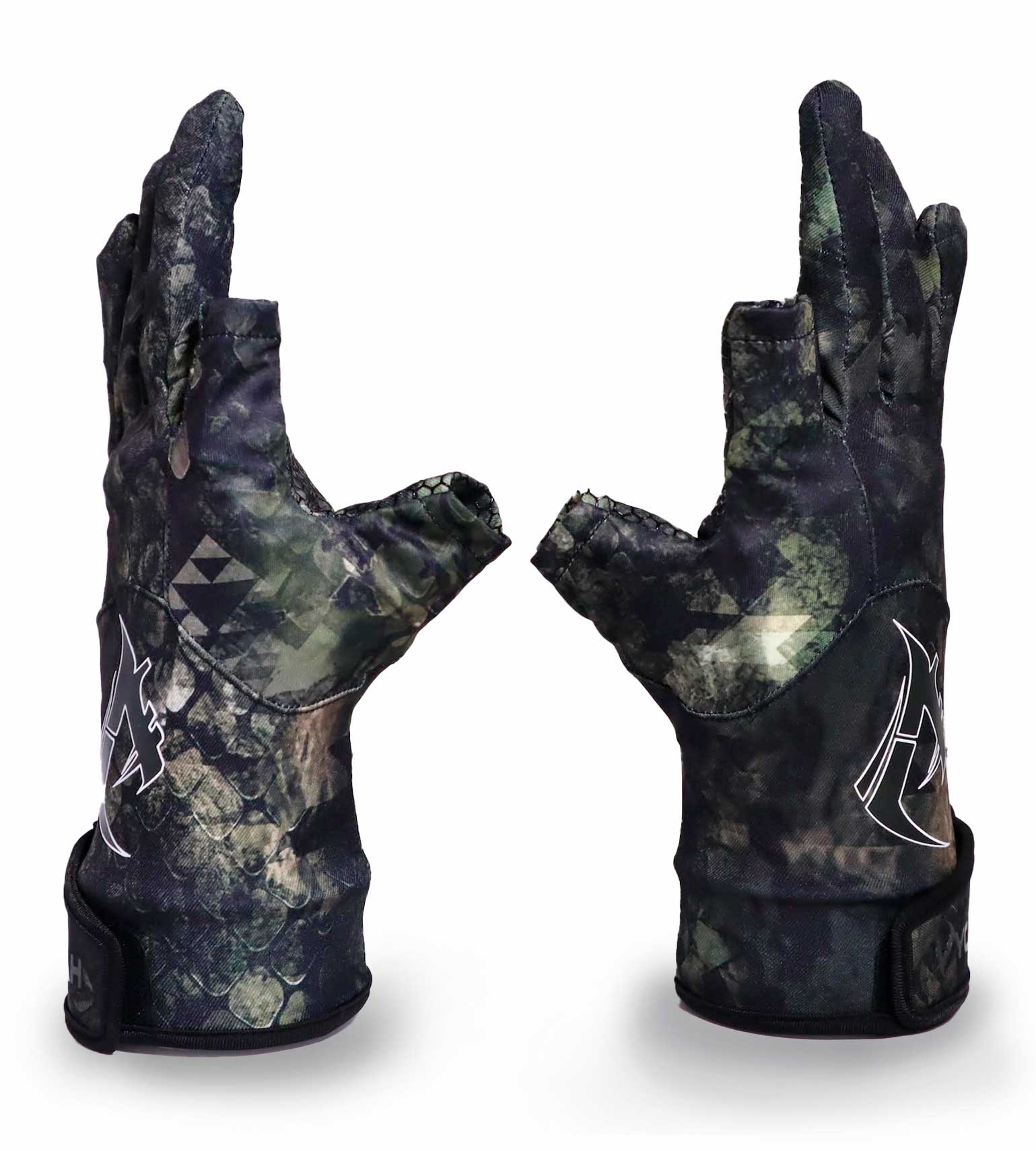 Vycah Huntley gloves in Deep Woods camo, pair shown from the side with open thumb and index fingers
