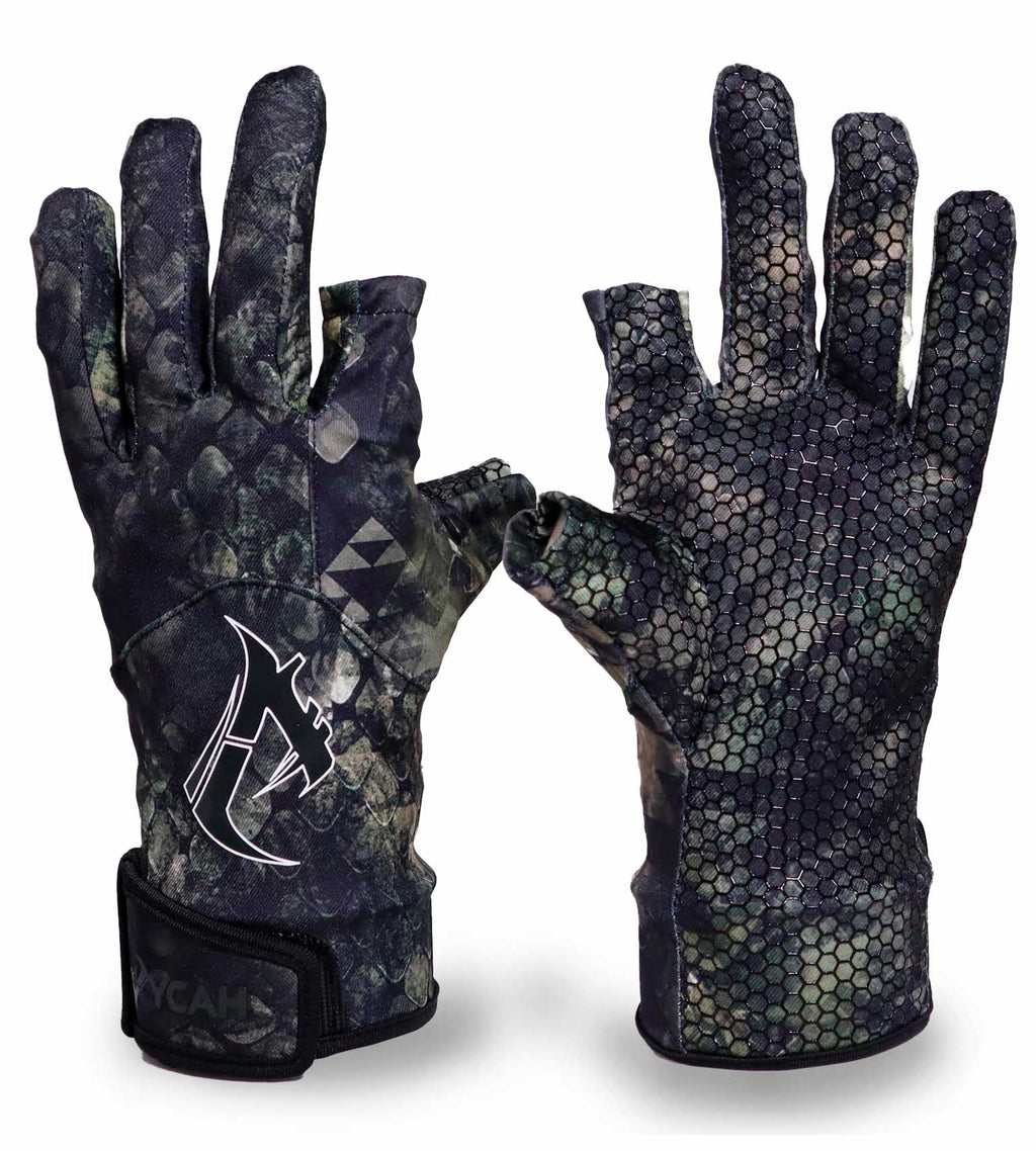 Vycah Huntley fingerless hunting gloves in Deep Woods camo showing camo back and hex silicone grip palm