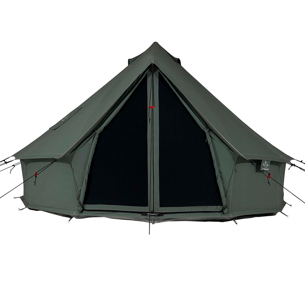 20' Regatta Bell Tent - forest front | Venator Hunting